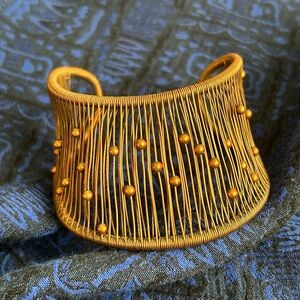 Elegant Copper Wire Bracelet